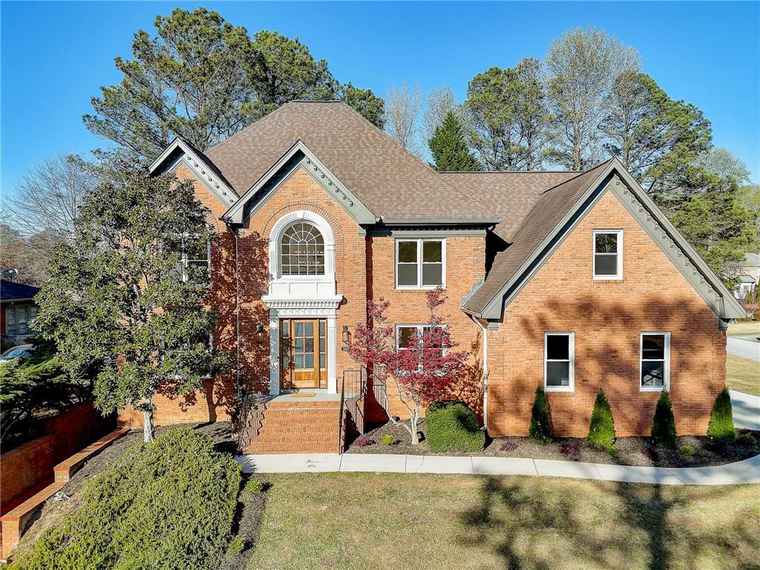Photo of 1462 Bromley Dr Snellville, GA 30078