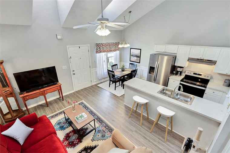 Photo of 3735 Magnolia Walk Trl Cumming, GA 30040