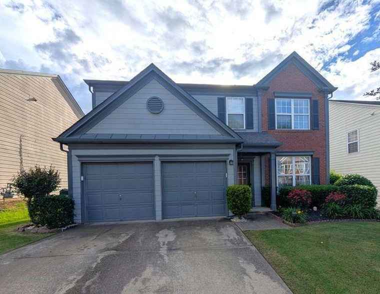 Photo of 640 Dahoma Trl Woodstock, GA 30188