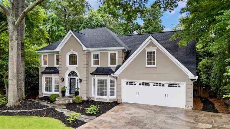 Photo of 910 Kings Arms Way Johns Creek, GA 30022