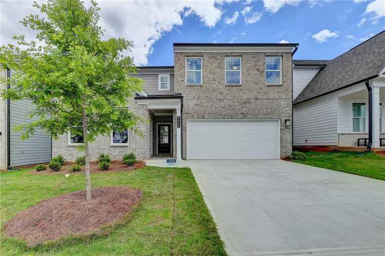 Photo of 3968 Annsbury Ct Lilburn, GA 30047