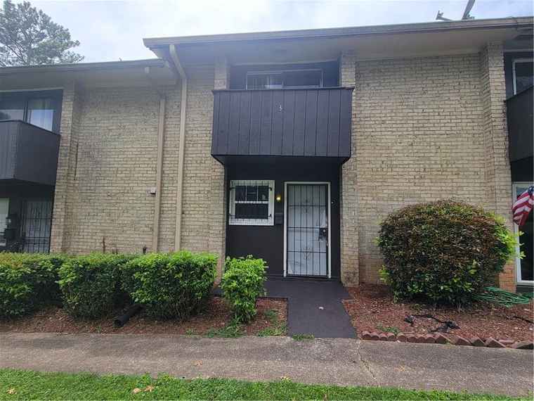 Photo of 1867 Myrtle Dr SW #3 Atlanta, GA 30311