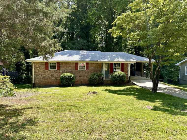Photo of 2535 Kennesaw Dr NW Kennesaw, GA 30152