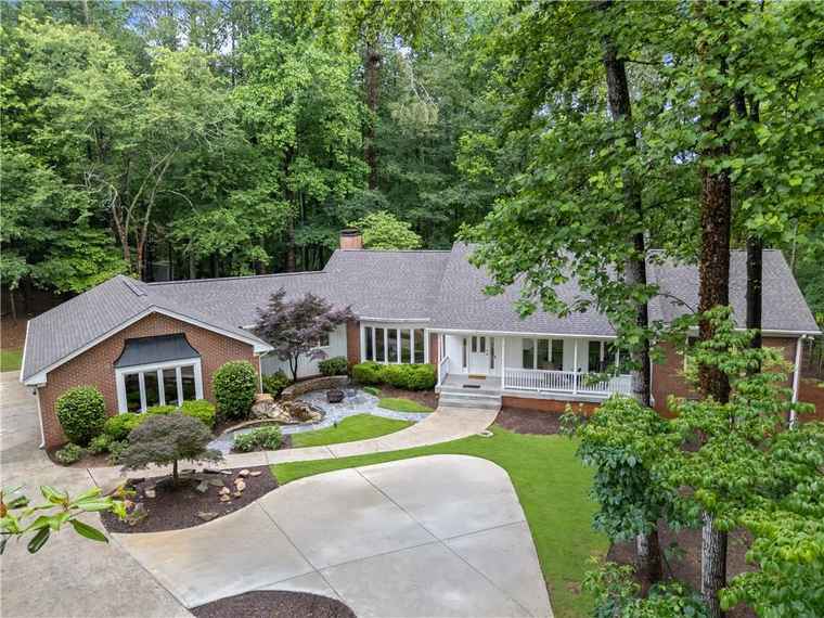 Photo of 630 Buttercup Trce Johns Creek, GA 30022