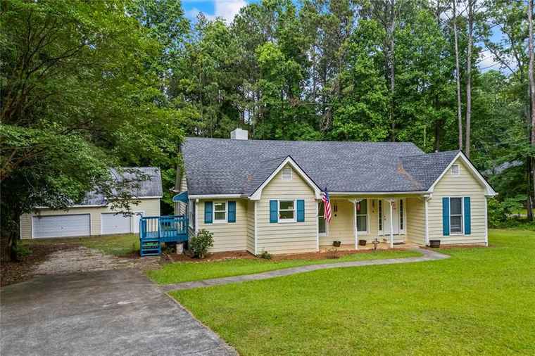 Photo of 4030 Grady Smith Road Rd Loganville, GA 30052