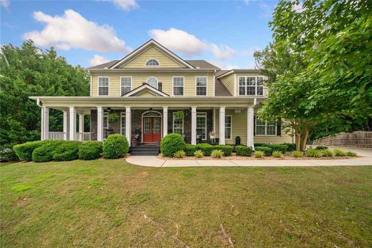 Photo of 360 Glade Knoll Trail Trl Fayetteville, GA 30215