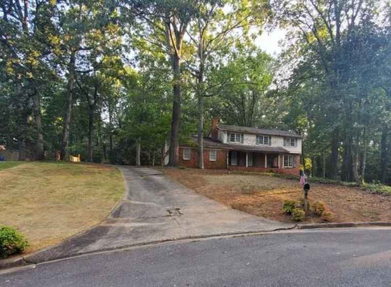 Photo of 7181 Twin Branch Ct Sandy Springs, GA 30328