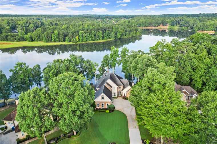 Photo of 308 Chanda Cv Mcdonough, GA 30253