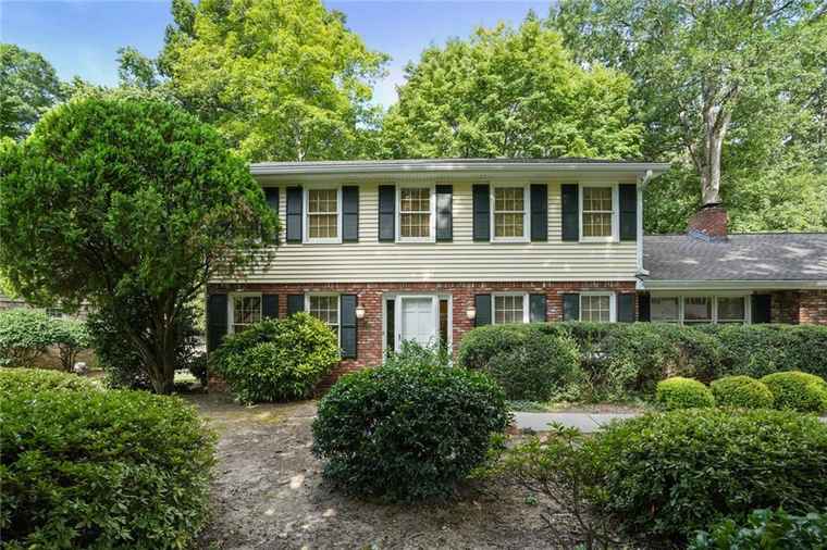 Photo of 4948 Windhaven Ct Dunwoody, GA 30338