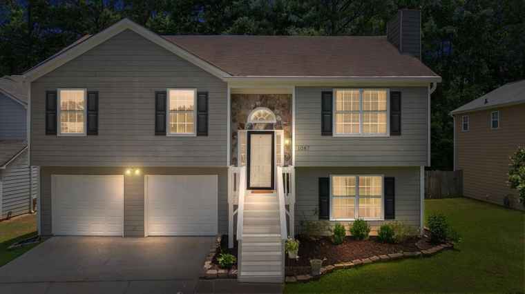 Photo of 1087 Berkley Dr SE Smyrna, GA 30082