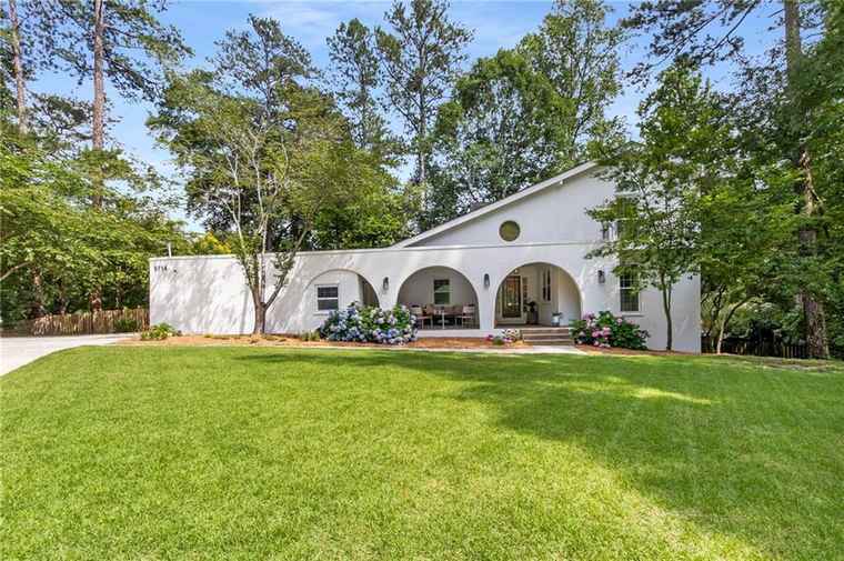 Photo of 5714 Braddock Ct Atlanta, GA 30350