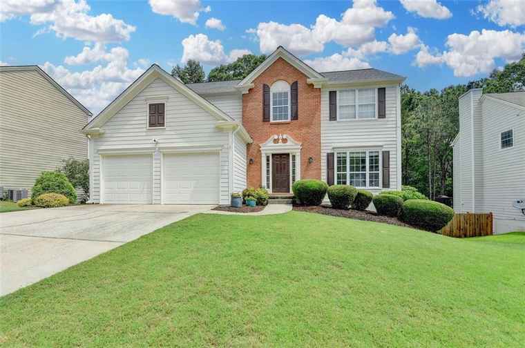 Photo of 3845 Lake Lanier Dr Duluth, GA 30097