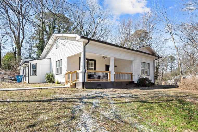 Photo of 3595 South St NW Duluth, GA 30096