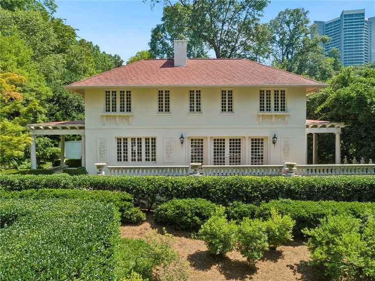 Photo of 49 Muscogee Ave NW Atlanta, GA 30305
