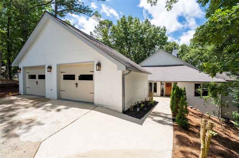 Photo of 145 Mount Shasta Ln Johns Creek, GA 30022