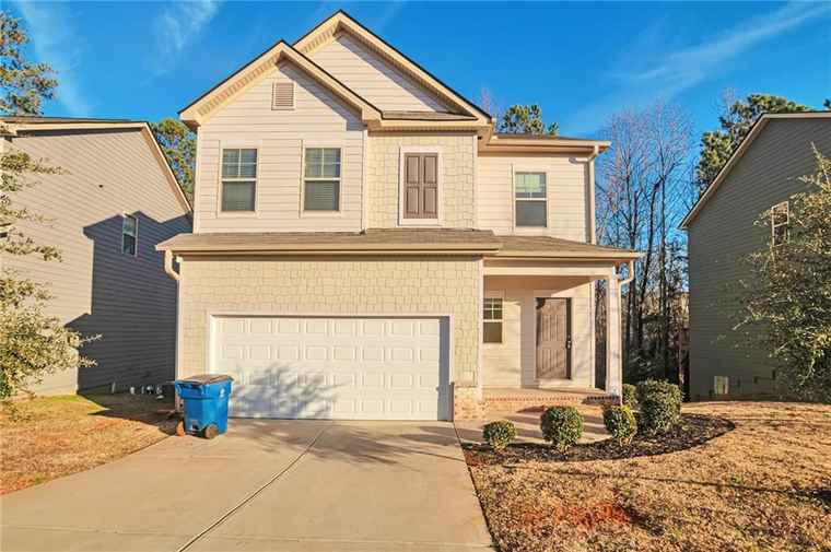 Photo of 157 Parkview Place Dr Mcdonough, GA 30253