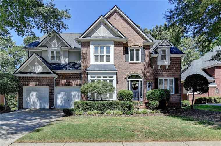 Photo of 1050 Beacon Hill Xing Alpharetta, GA 30005