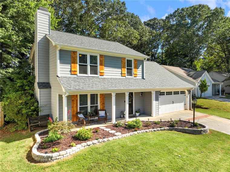Photo of 4880 Hampton Square Dr Johns Creek, GA 30022