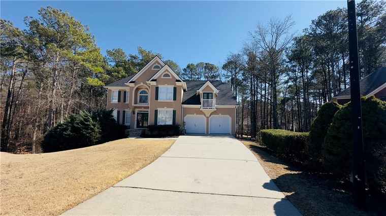 Photo of 4569 Campenille Trce Suwanee, GA 30024