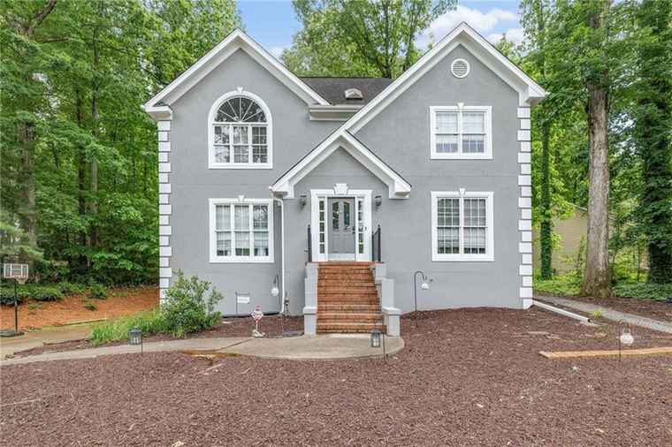 Photo of 959 Vendue Dr Lawrenceville, GA 30044