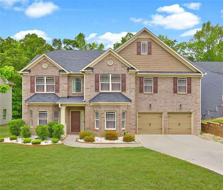 Photo of 5280 Clingman Ct Douglasville, GA 30135