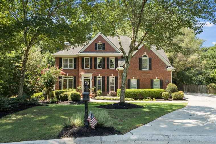 Photo of 4140 River Bluff Run Way Suwanee, GA 30024