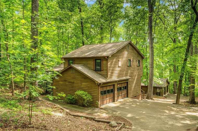 Photo of 2269 Sparrow Ridge Dr NE Marietta, GA 30066