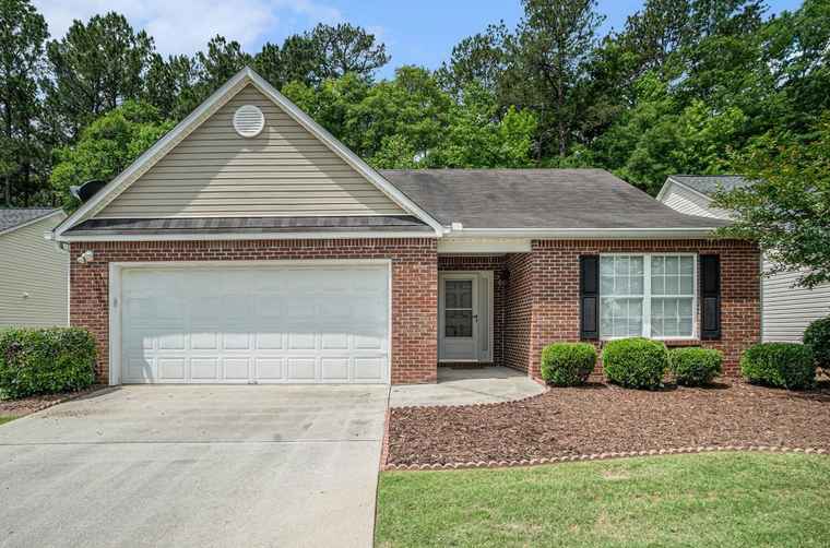 Photo of 920 Village View Cir Loganville, GA 30052