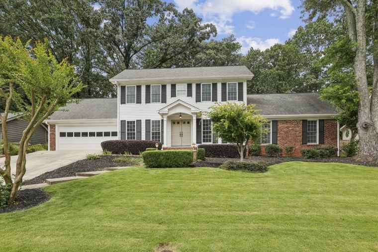 Photo of 4624 Stonehenge Dr Atlanta, GA 30360