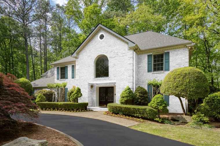 Photo of 1100 Cold Harbor Dr Roswell, GA 30075