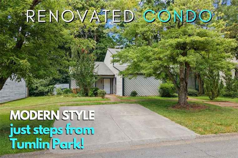Photo of 283 Heathersett Dr SW Marietta, GA 30064