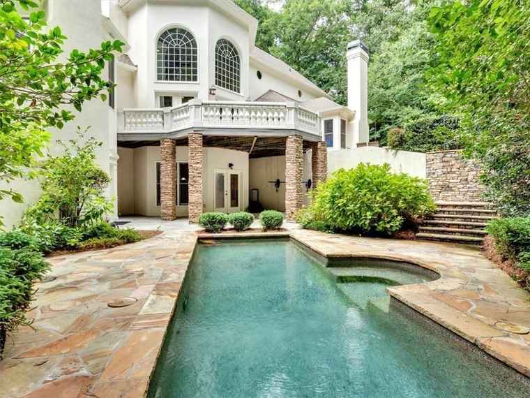 Photo of 4670 Hamden Forest Dr SW Atlanta, GA 30331