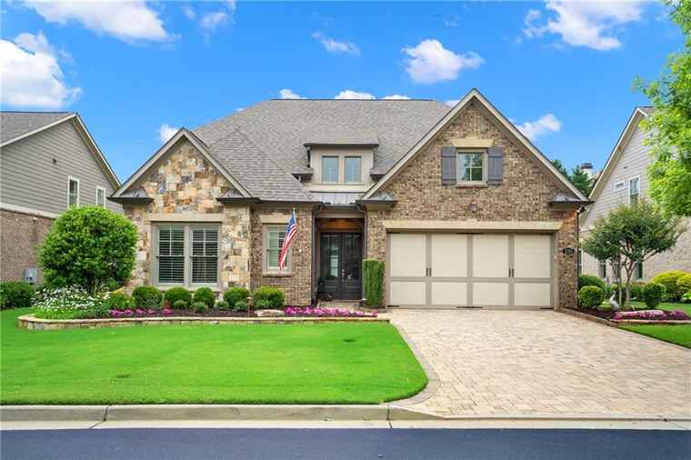 Photo of 2115 Creekstone Point Dr Cumming, GA 30041