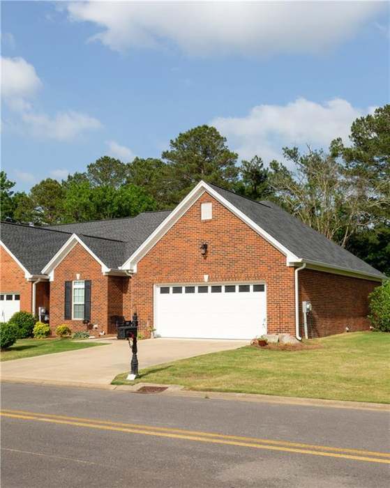 231 Regency Ln SW Calhoun GA 30701 MLS 7058356 Redfin