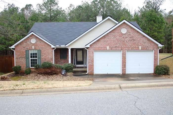 220 Arbor Creek Dr Dallas Ga 30157 3 Beds 2 Baths