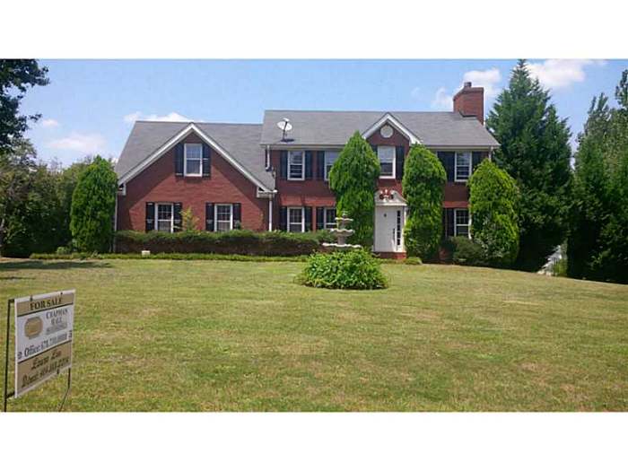 180 N Oakland Cir Mcdonough Ga 30253 3 Beds 2 5 Baths