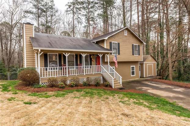 3025 Sumit Wood Dr Nw Kennesaw Ga 30152 Mls 6519336 Redfin