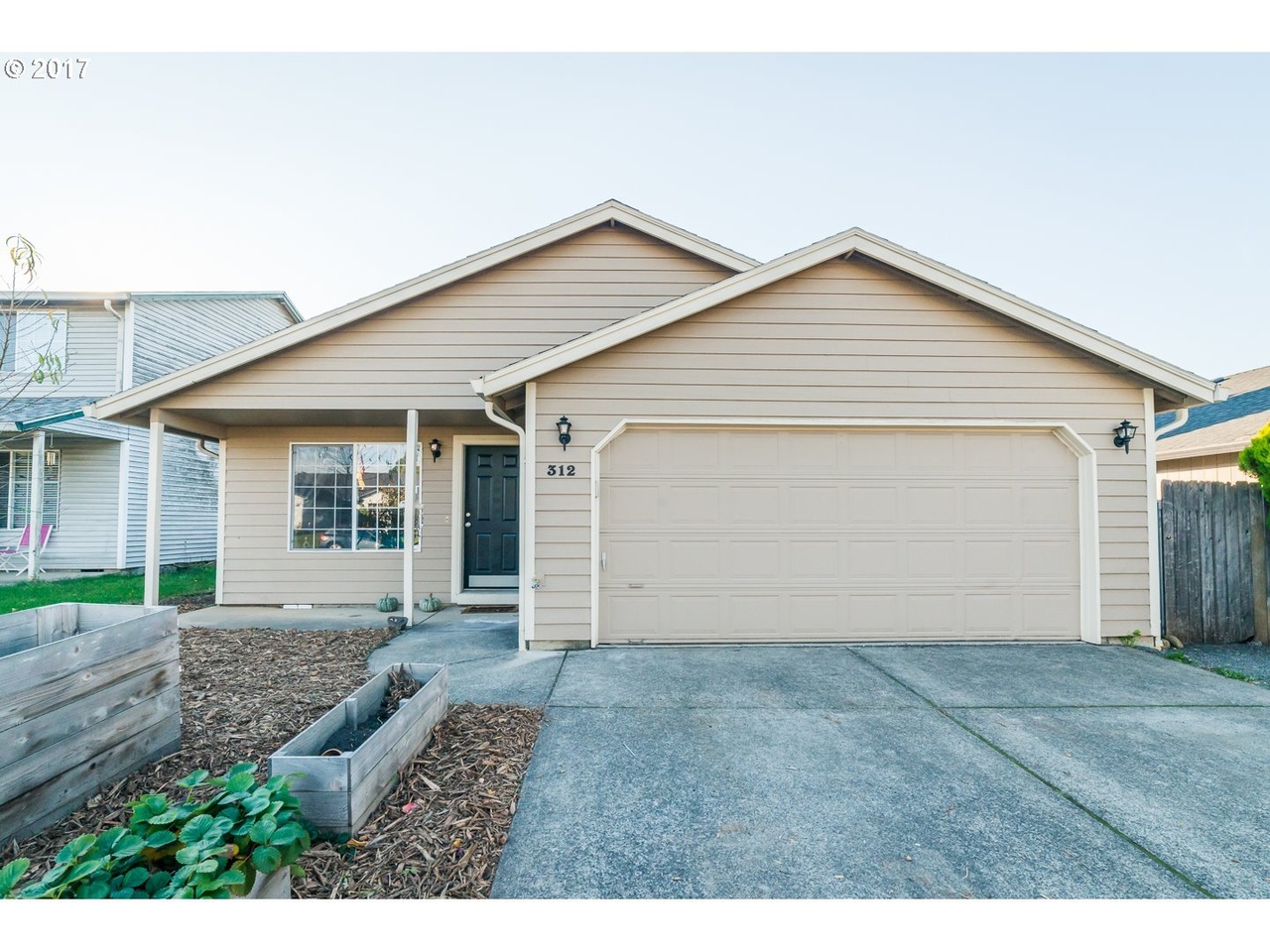 312 Nw 16th Ave Battle Ground Wa 98604 3 Beds 2 Baths