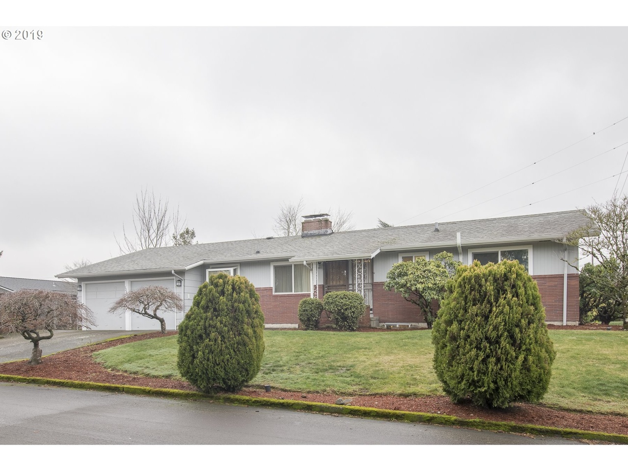 12812 Ne Irving St Portland Or 97230 Mls 19111105 Redfin Photos And Other Media
