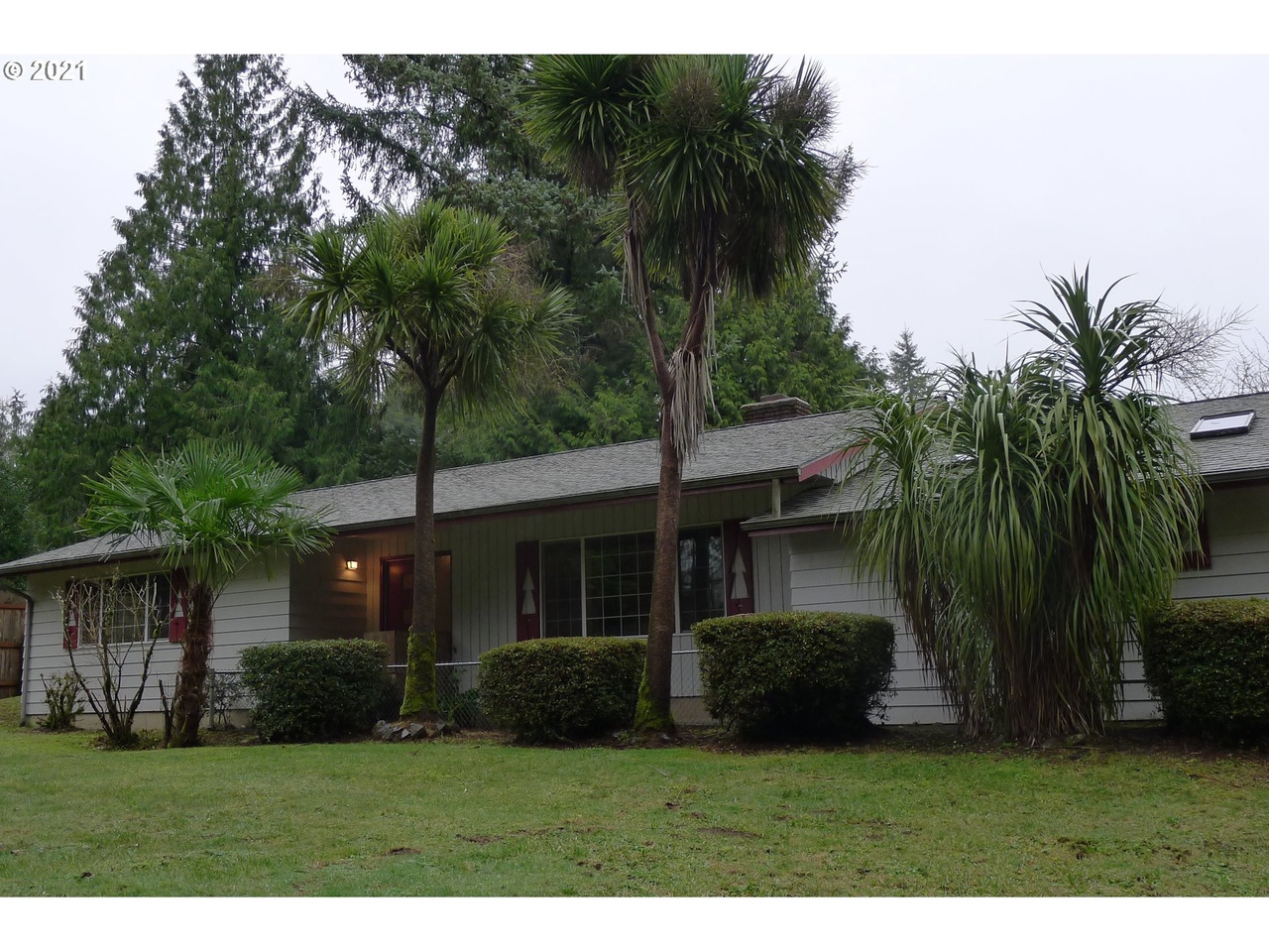 5916 N Mercer Lake Rd, Florence, OR 97439 MLS 21478119 Redfin