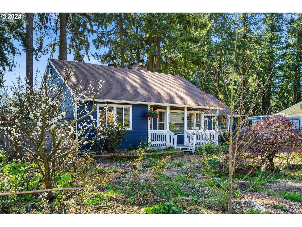 11518 SE Grant St, Portland, OR 97216 | MLS# 24460126 | Redfin
