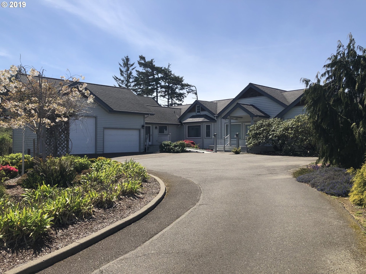 91347 Cape Arago Hwy, Coos Bay, OR 97420 | MLS# 19083127 | Redfin