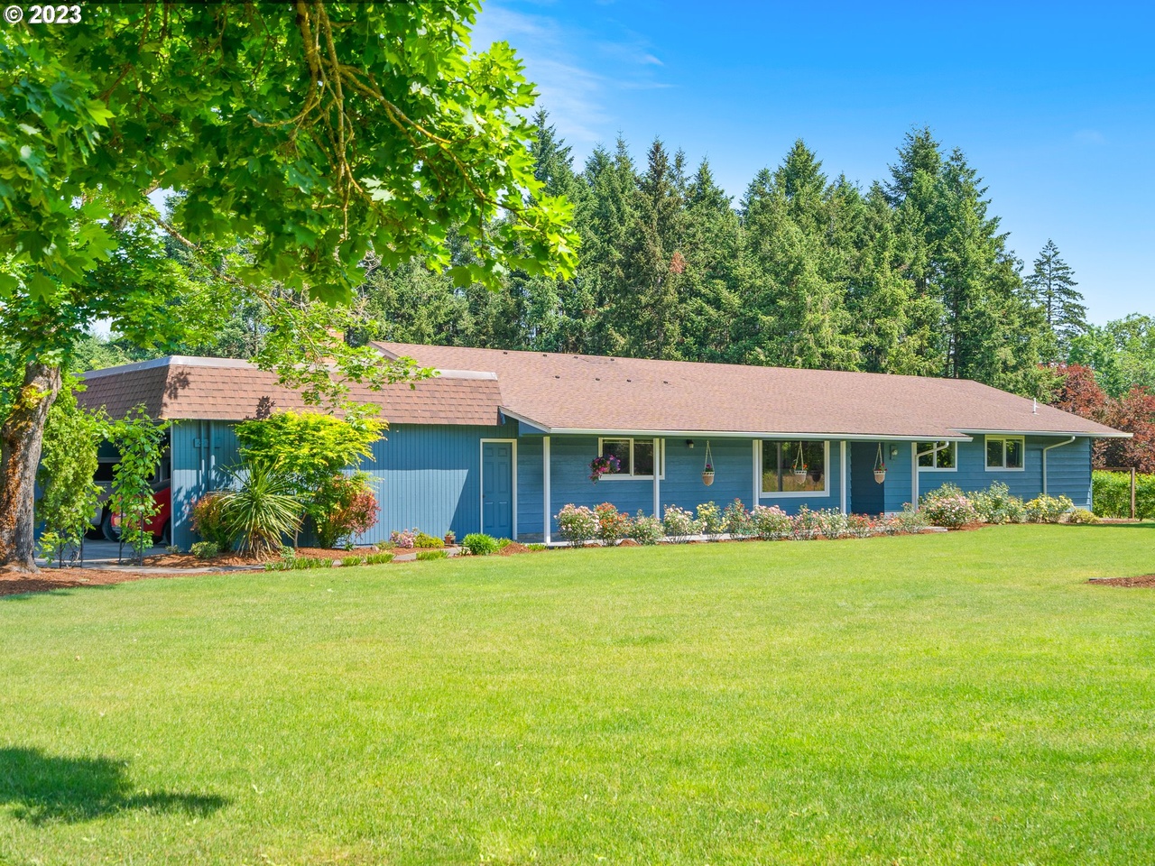 9633 Broadacres Rd NE, Hubbard, OR 97032 | MLS# 23507170 | Redfin