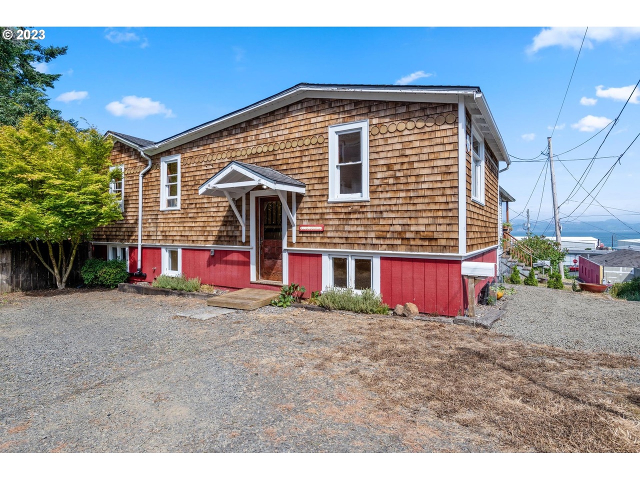 127 Washington St, Astoria, OR 97103