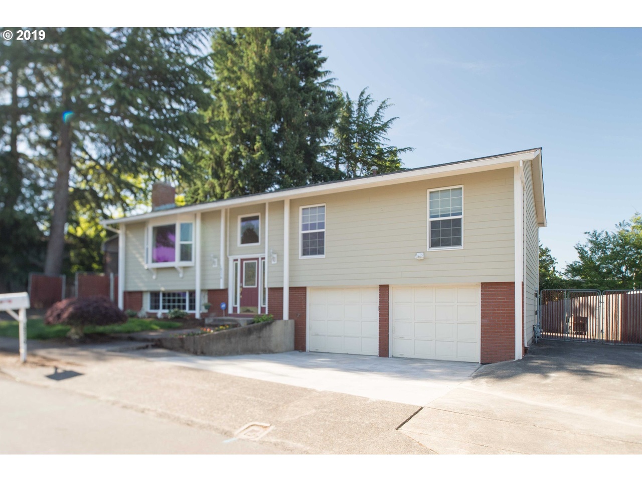 18250 Nw Corinthian St Portland Or 97229 Mls 19516346 Redfin