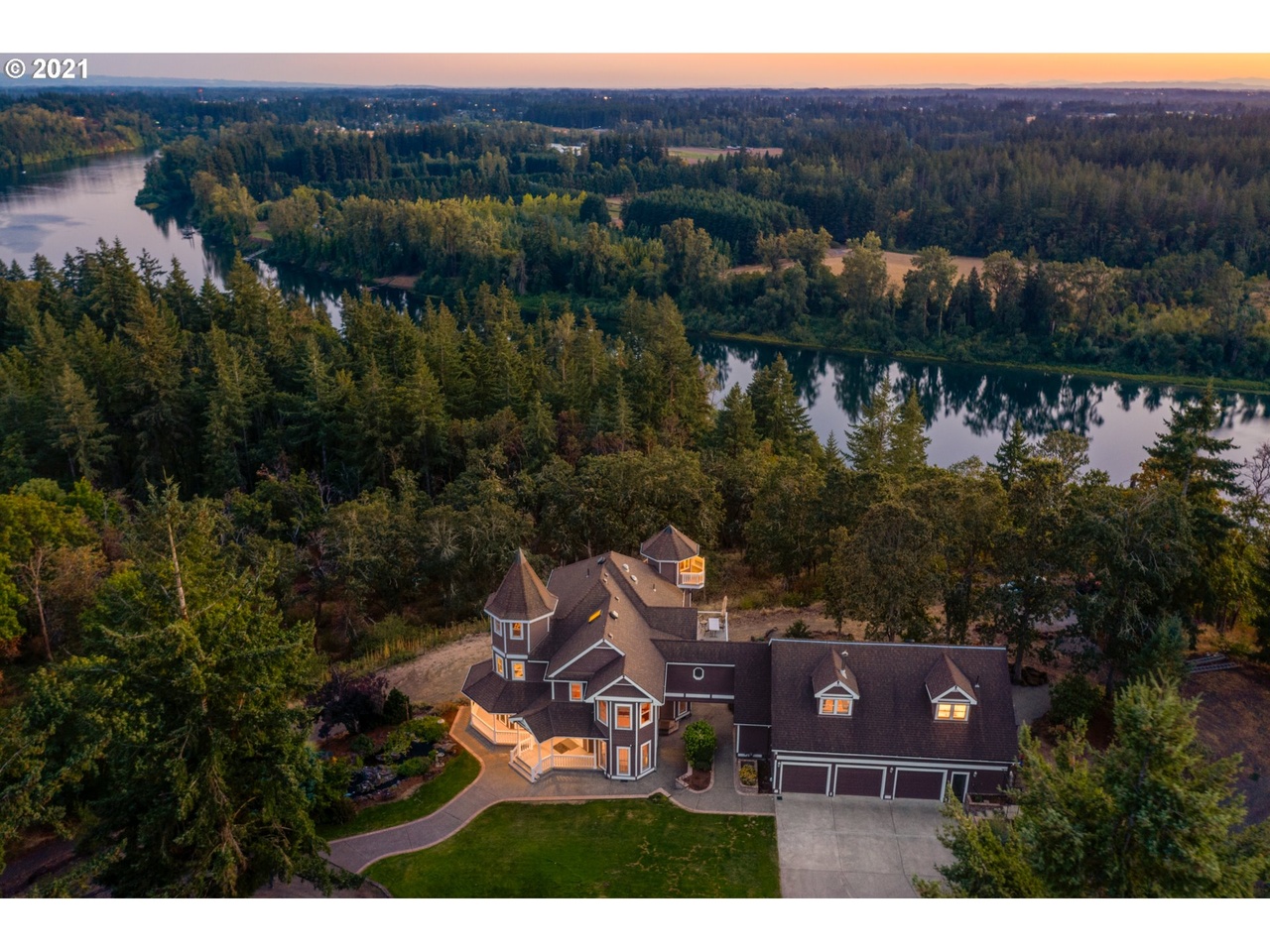 そ ページ 20909 S South End Rd, Oregon City, OR 97045 | Redfin