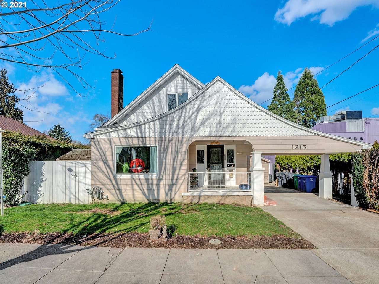 1215 SE Lexington St, Portland, OR 97202 | MLS# 21165468 | Redfin