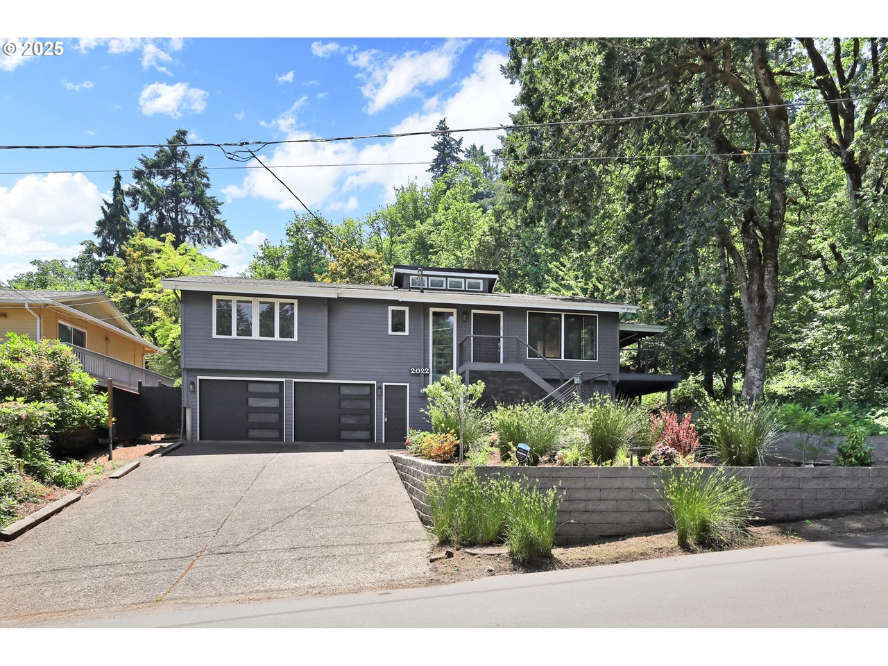 2022 Floral Hill Dr, Eugene, OR 97403 | For Sale ($750,000