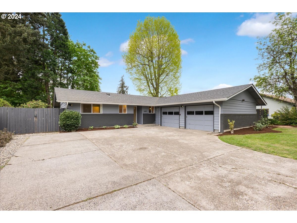 11907 SE Mcgillivray Blvd, Vancouver, WA 98683 | MLS# 24112790 | Redfin