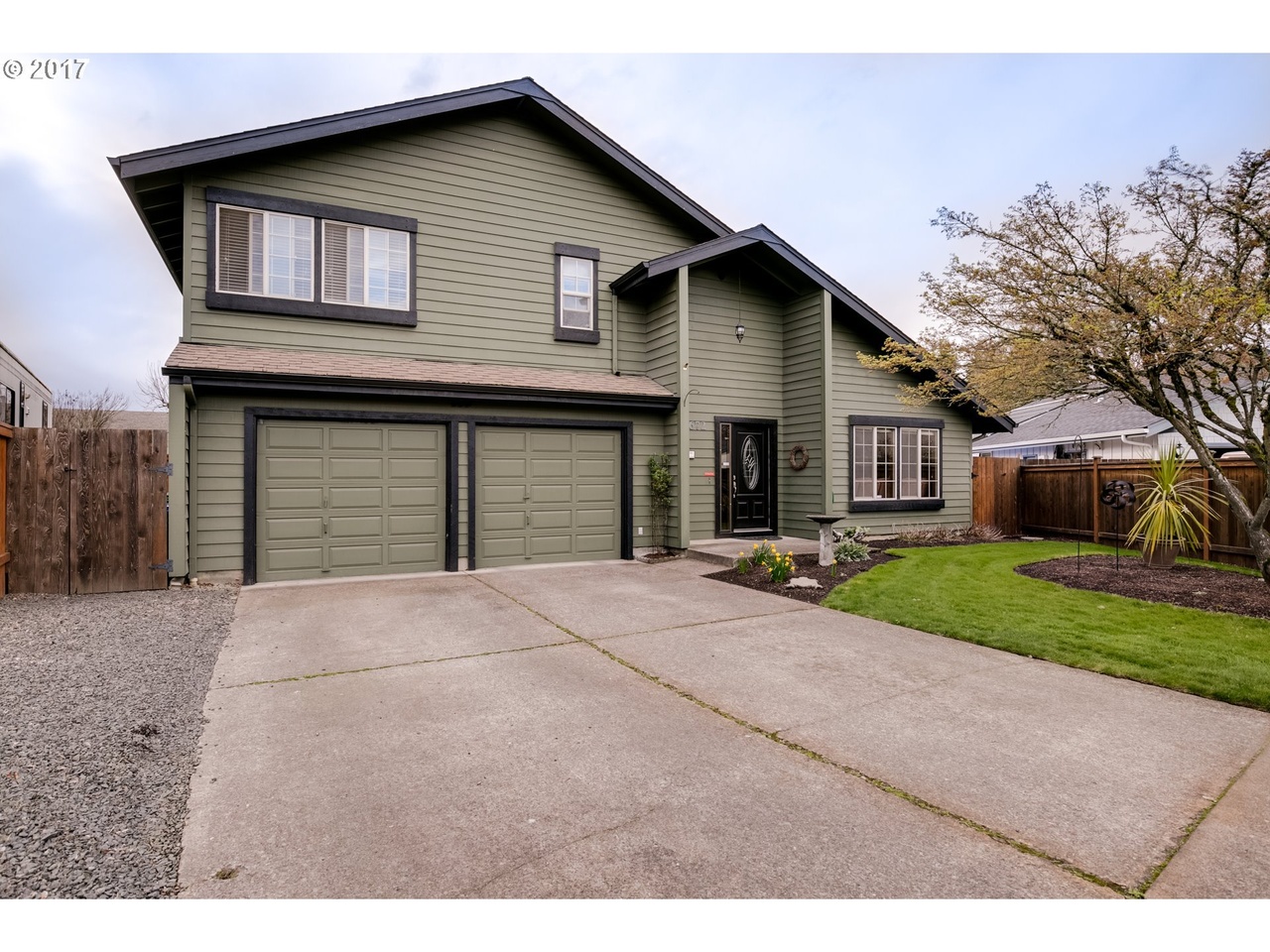 2672 Erin Way, Eugene, OR 97408 | MLS# 17155850 | Redfin